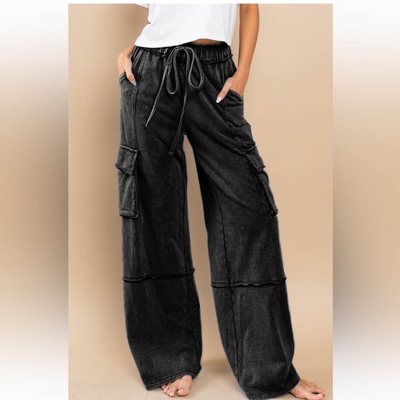 ShopEvelynne Pants - ✨RESTOCKED✨Mineral Washed French Terry Cargo Pants